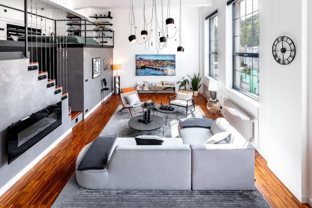 The Factory Loft Apartament Praga